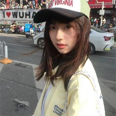玻璃牢房